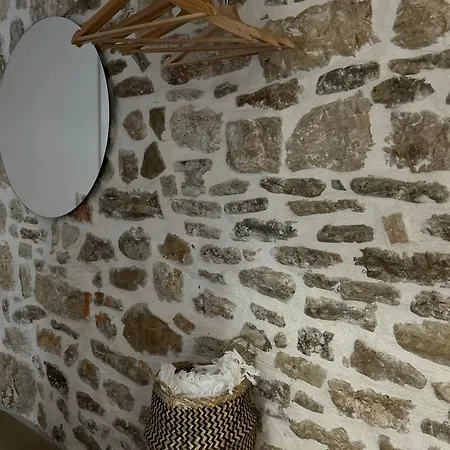 Apartment Vourtarea Himarë