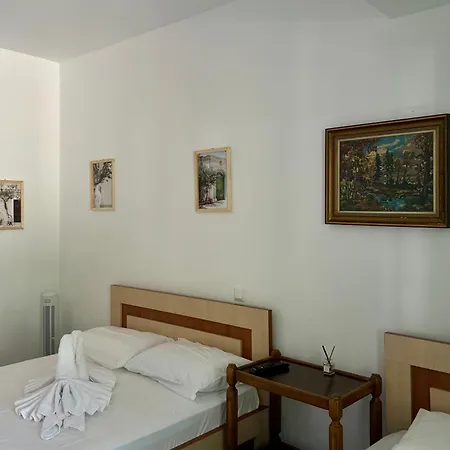 Apartment Vourtarea *