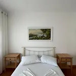 Vourtarea Apartment *