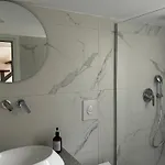 Vourtarea Apartment *