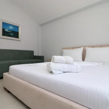 Apartment Vourtarea