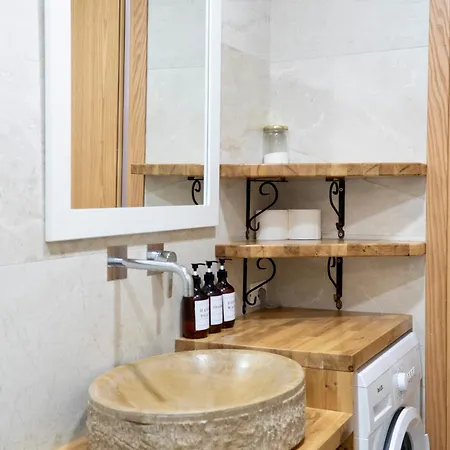 Apartment Vourtarea