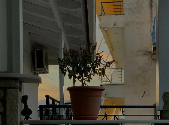 Apartment Vourtarea Himarë
