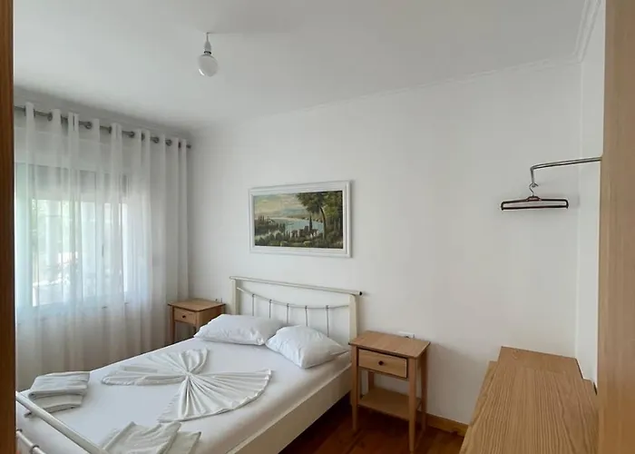 Vourtarea Apartment